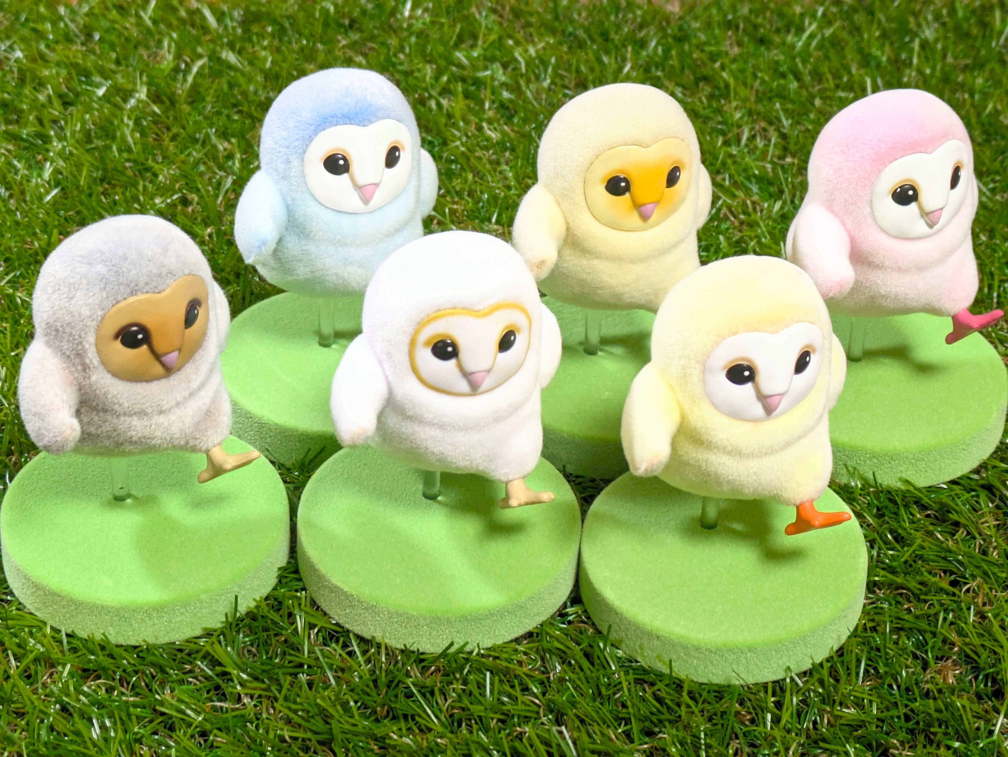 Qualia capsule toys cute Runni - Desk Setup Kit review and price